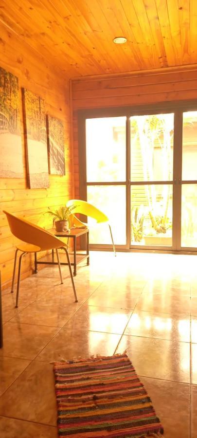 Vivi Iguazu Casa Familiar Villa ปูแอร์โตอีกวาซู ภายนอก รูปภาพ